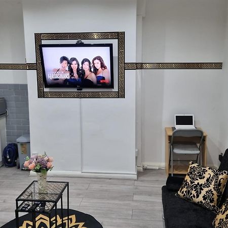 *A!S* Setup For Your Most Amazing Relaxed Stay + Free Parking + Free Fast Wifi * Leeds  Kültér fotó