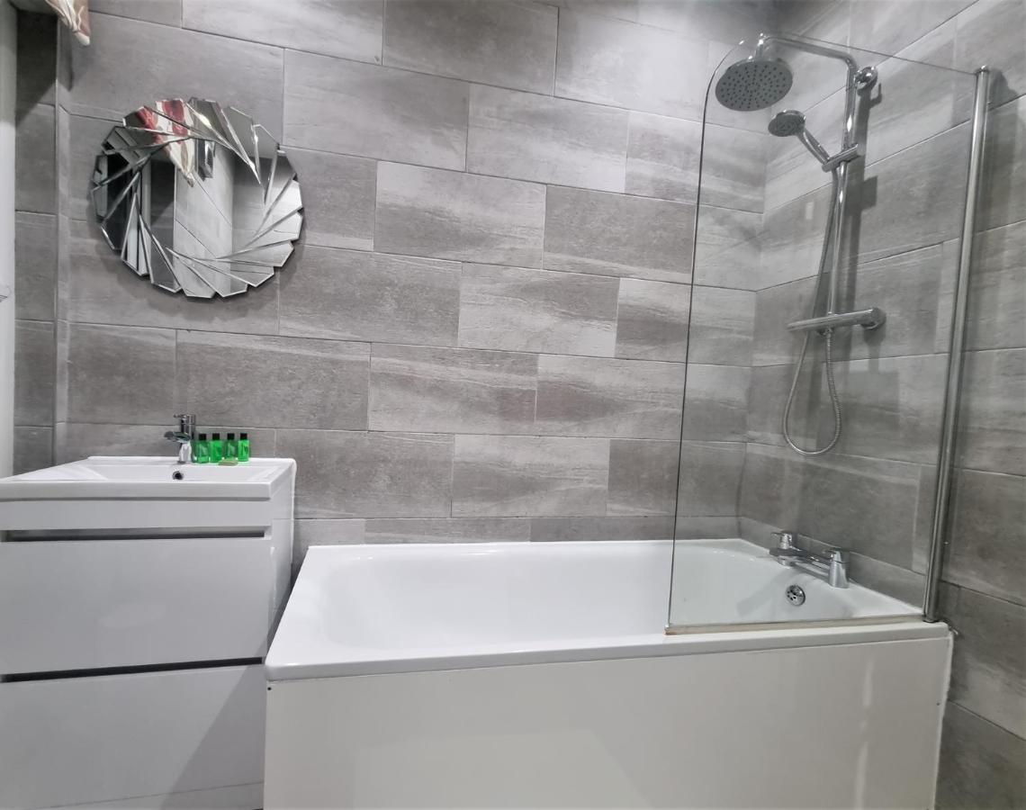 *A!S* Setup For Your Most Amazing Relaxed Stay + Free Parking + Free Fast Wifi * Leeds  Kültér fotó